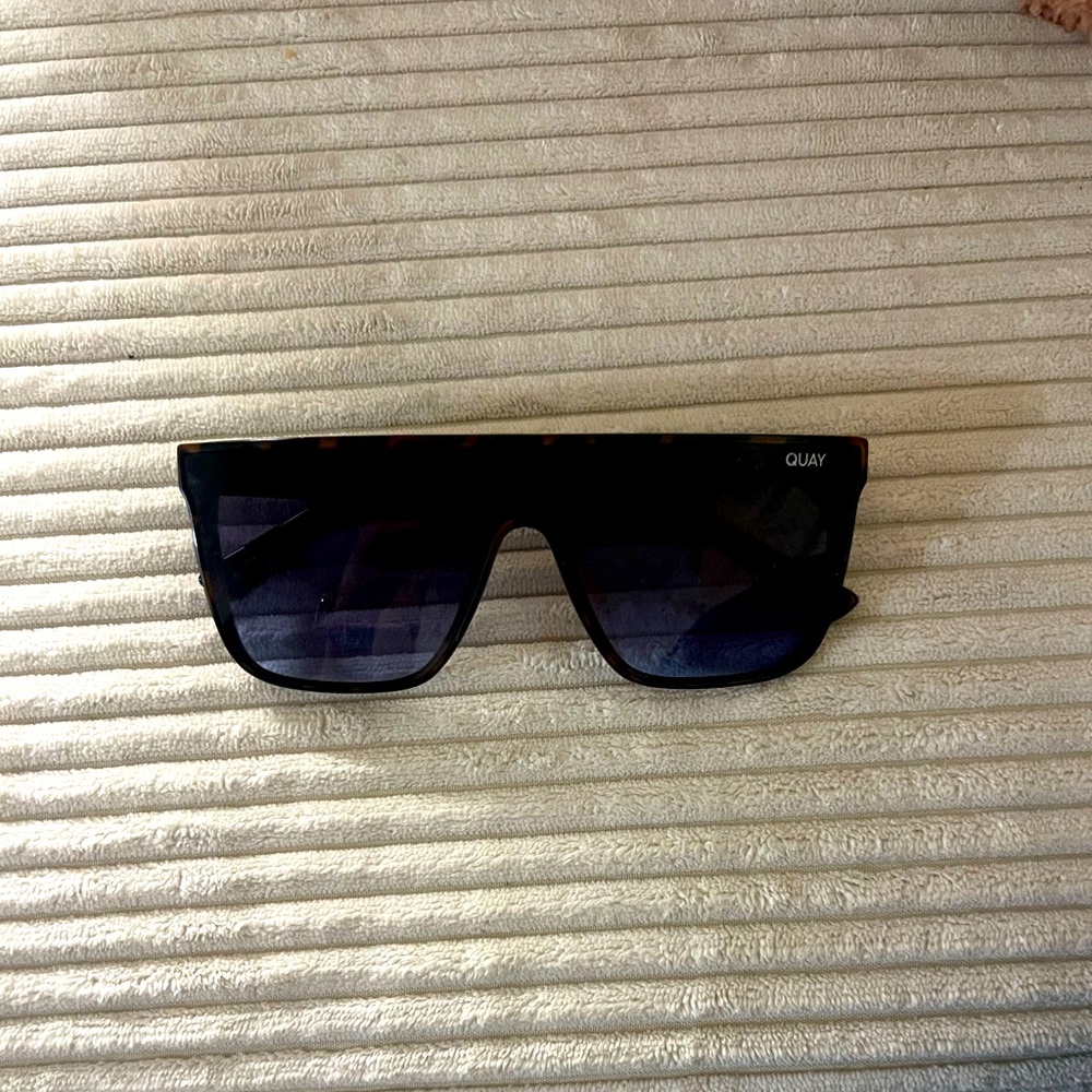 Quay sunglasses